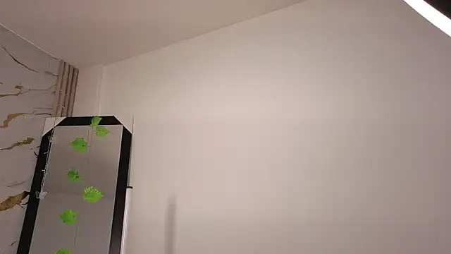 Iam_Issaa_ webcam