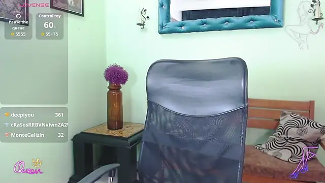 _Victoria_Jones_ webcam