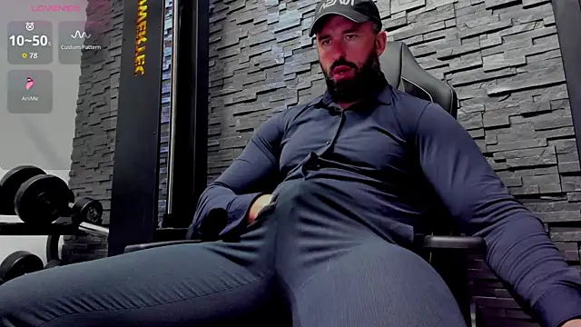 david_big_daddy (Ask my age) - CLouds CUM