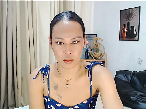 Savanna_White webcam