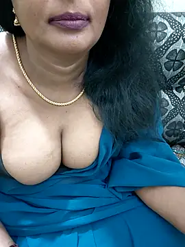 Siri_telugutamil95 live webcam