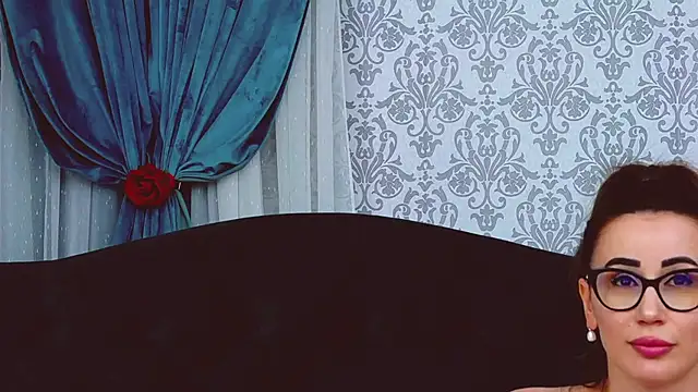 FirstTimePam live webcam show