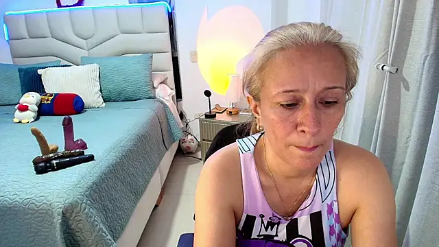 Naty_Stone webcam