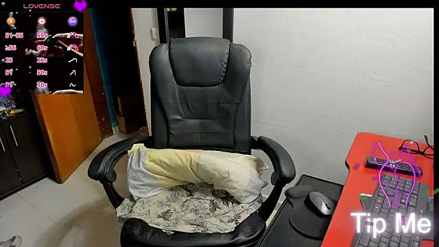 peanut_tangerine webcam