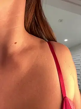 LillyNatty18 webcam