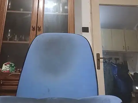 mili_12345 - Mili_12345's free webcam - UK Sex Cams