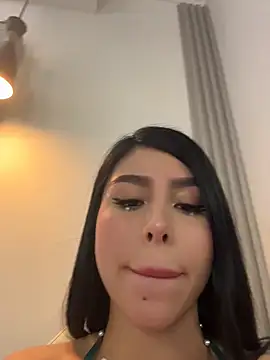 Helena_Whaite