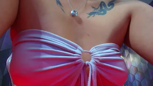 LiaHarryis webcam