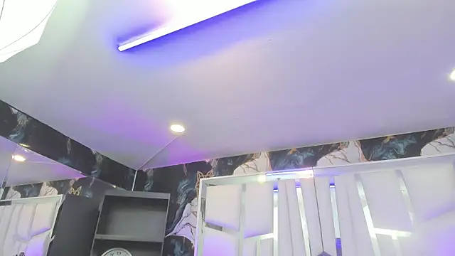 rave_connor webcam