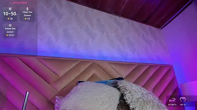 alice_kingsley_ webcam