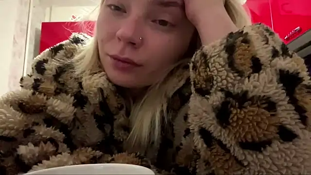 KimberliBaskerville webcam