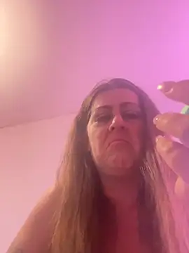 tattooed_milf webcam