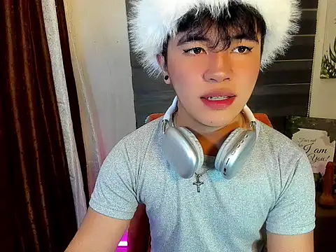 Untouchable_Bromancexxx