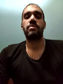 agustinosemperfi live cam on StripChat
