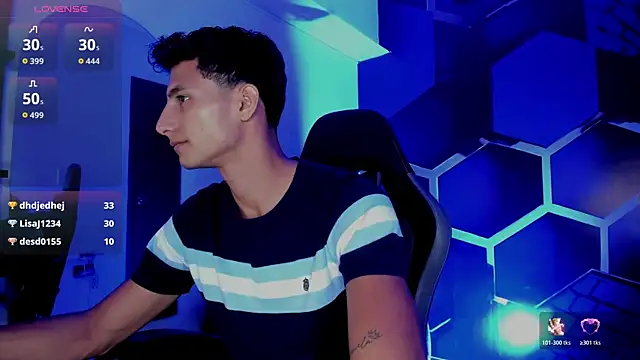 MaxiimoRomano_ live sex cam