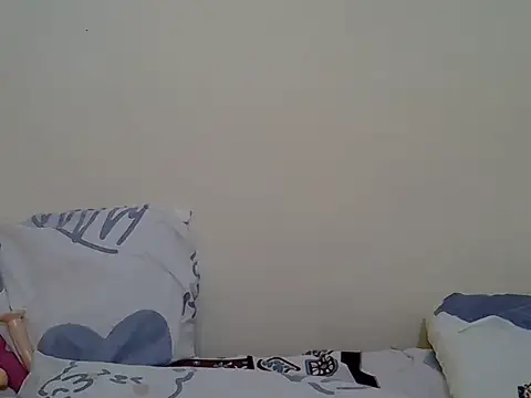 Trixiepixy webcam