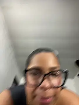 nv-nikoll (F young) - sexy dance