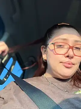 native_naya's Live Sex Cam Show