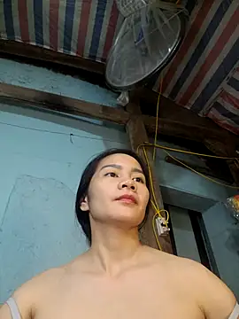 Nice_16 live webcam show