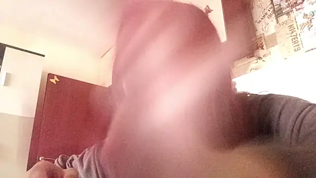 ironicbuckle's live room