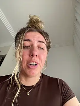 aussielulu (F young) - squirtathon