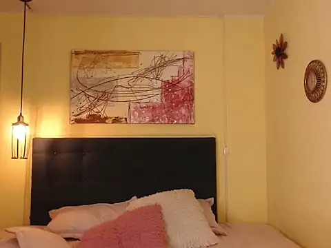 catalinajane1 (F milf) - play with my tits in oil