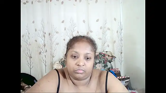 Indiantasha webcam