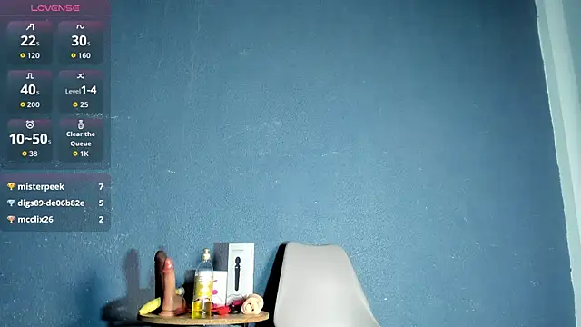 NicoleMadrird live cam
