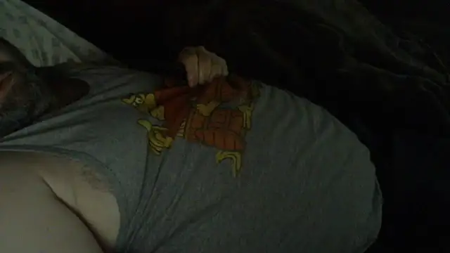 immikew1975 live cam on Stripchat
