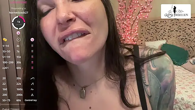 Gypsy_Rebellion live cam