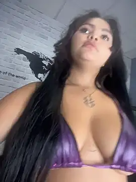 HoneyBunXXX webcam