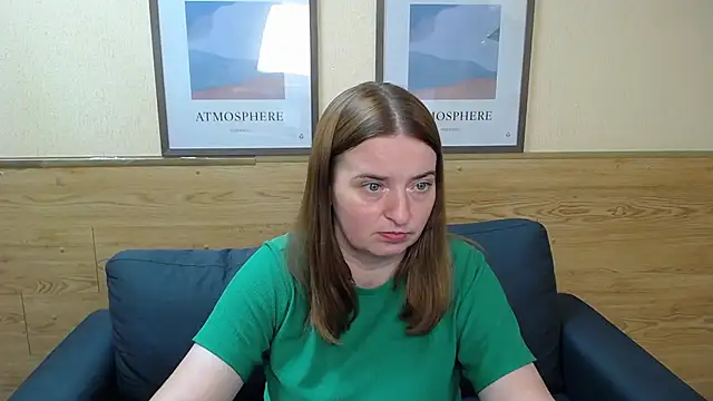 FreyaDak live cam on StripChat