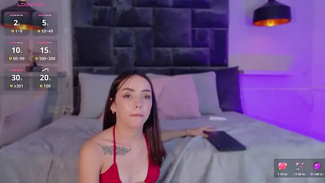 Ashleyy_piink