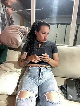 SofiaBrown_Pink live cam on StripChat