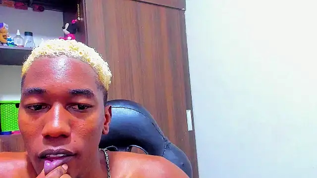 Dreamastercum_ webcam