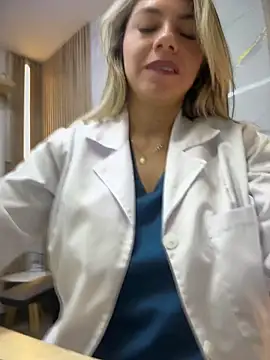 alicee16 live cam