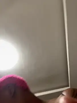aquarius_queen26 - Aquarius_queen26's free webcam - UK Sex Cams