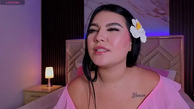 MiaaFarrel live webcam show