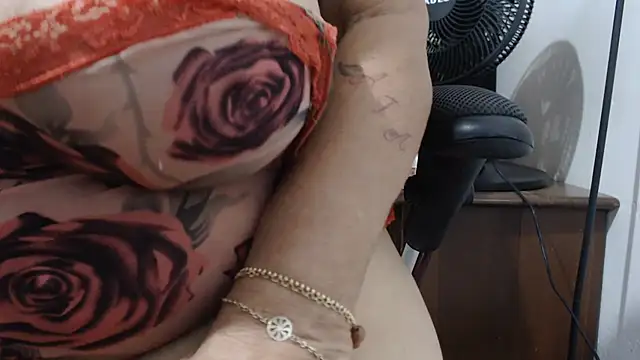 jenny_milf69 live webcam show