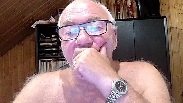 biggandybig - Biggandybig's free webcam - UK Sex Cams