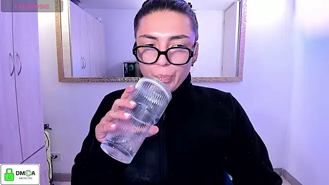 EricaVanderhill's room