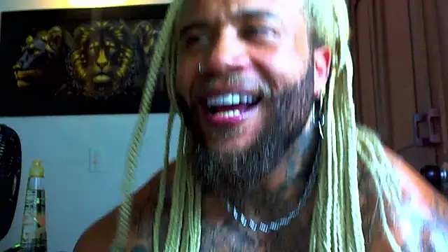 ragnar0825 live sex cam