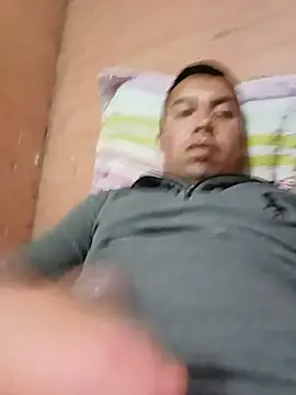 diego_leon27 (Ask my age) - Leche