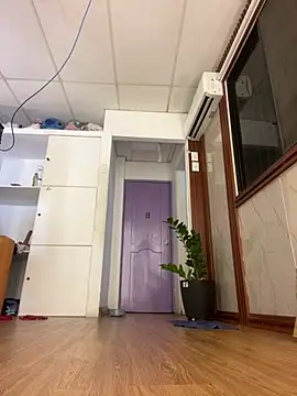 Eva_Feller69