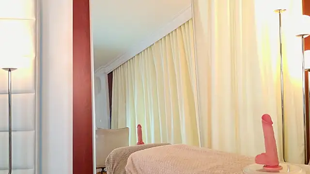 lissetlong69 webcam