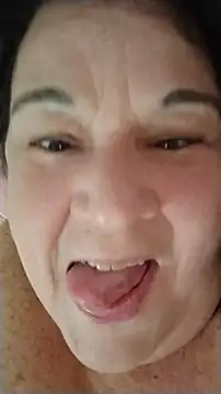 Yaya_Mineira webcam