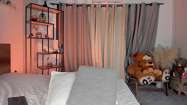 amber_maxwell webcam