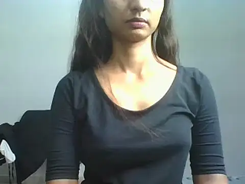 Sonam1186 live cam on StripChat