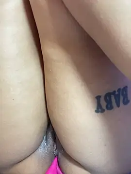EMILYY_FOXY live sex cam