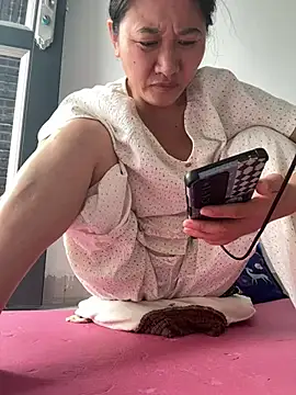 daaqnn (F milf) - 一次性支持少妇500币Support a young wom，少妇给你吸大肉棒，